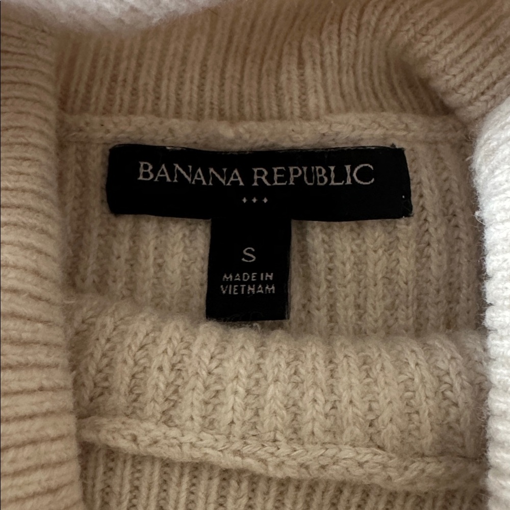 Banana Republic Ribbed Turtleneck Tunic - Picture 4 of 13